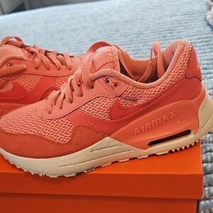 Nike Women’s Air Max Sneakers — Coral Pink GREAT CONDITION!